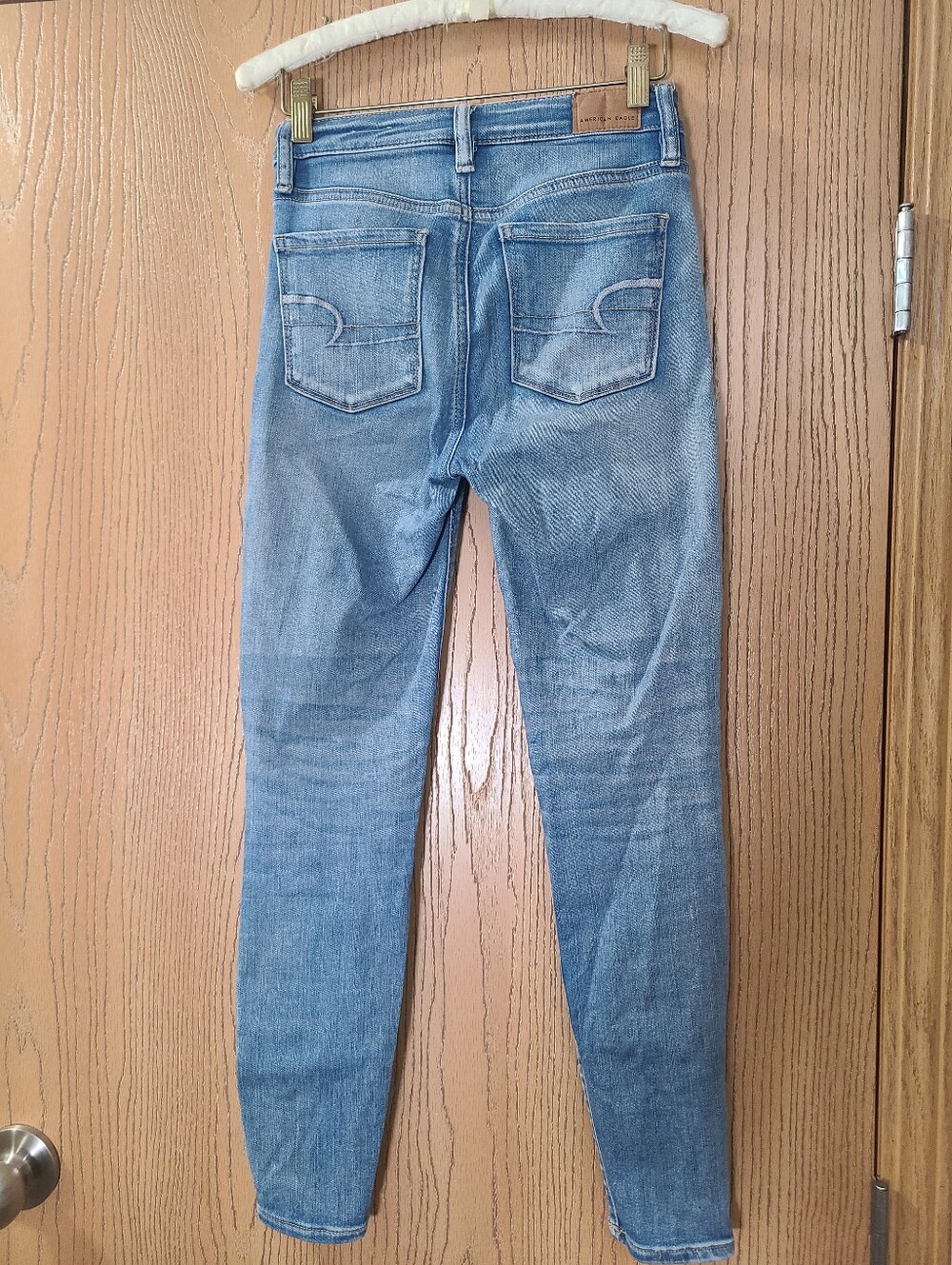 American Eagle Light Wash Super High Rise Jeggings Skinny Jeans - Picture 2 of 6